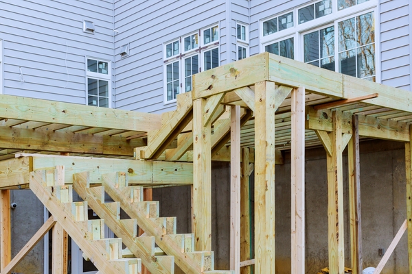 deck building companies NYC